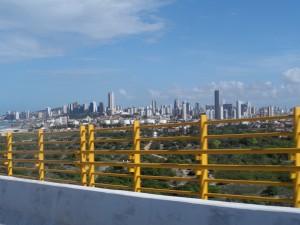veduta dal ponte della città di Natal in Brasile